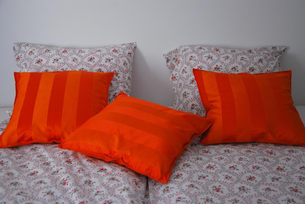 Bed And Breakfast De Meule Montfort Esterno foto
