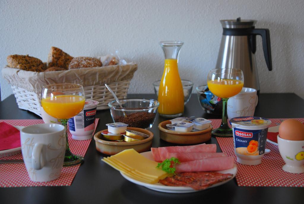 Bed And Breakfast De Meule Montfort Esterno foto