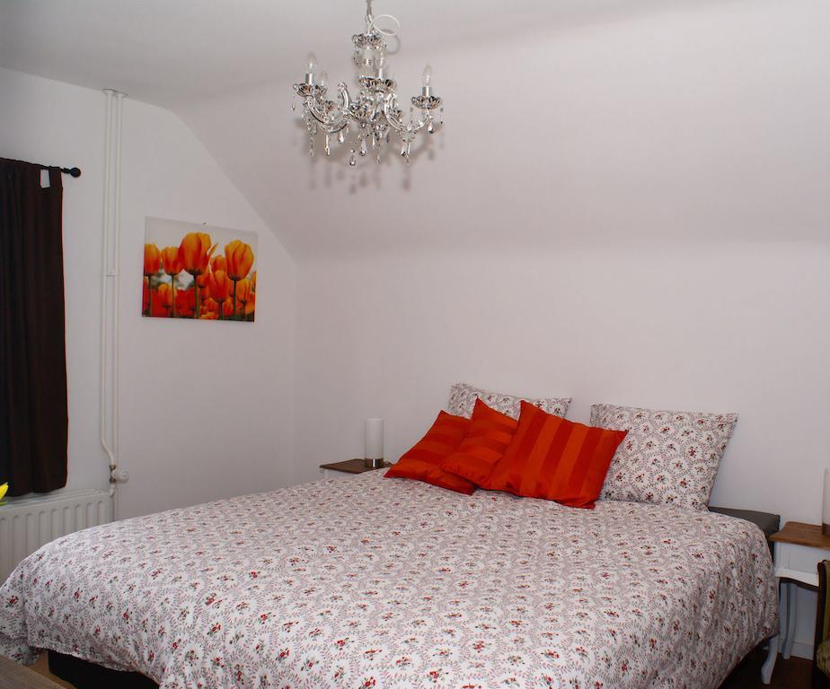 Bed And Breakfast De Meule Montfort Esterno foto